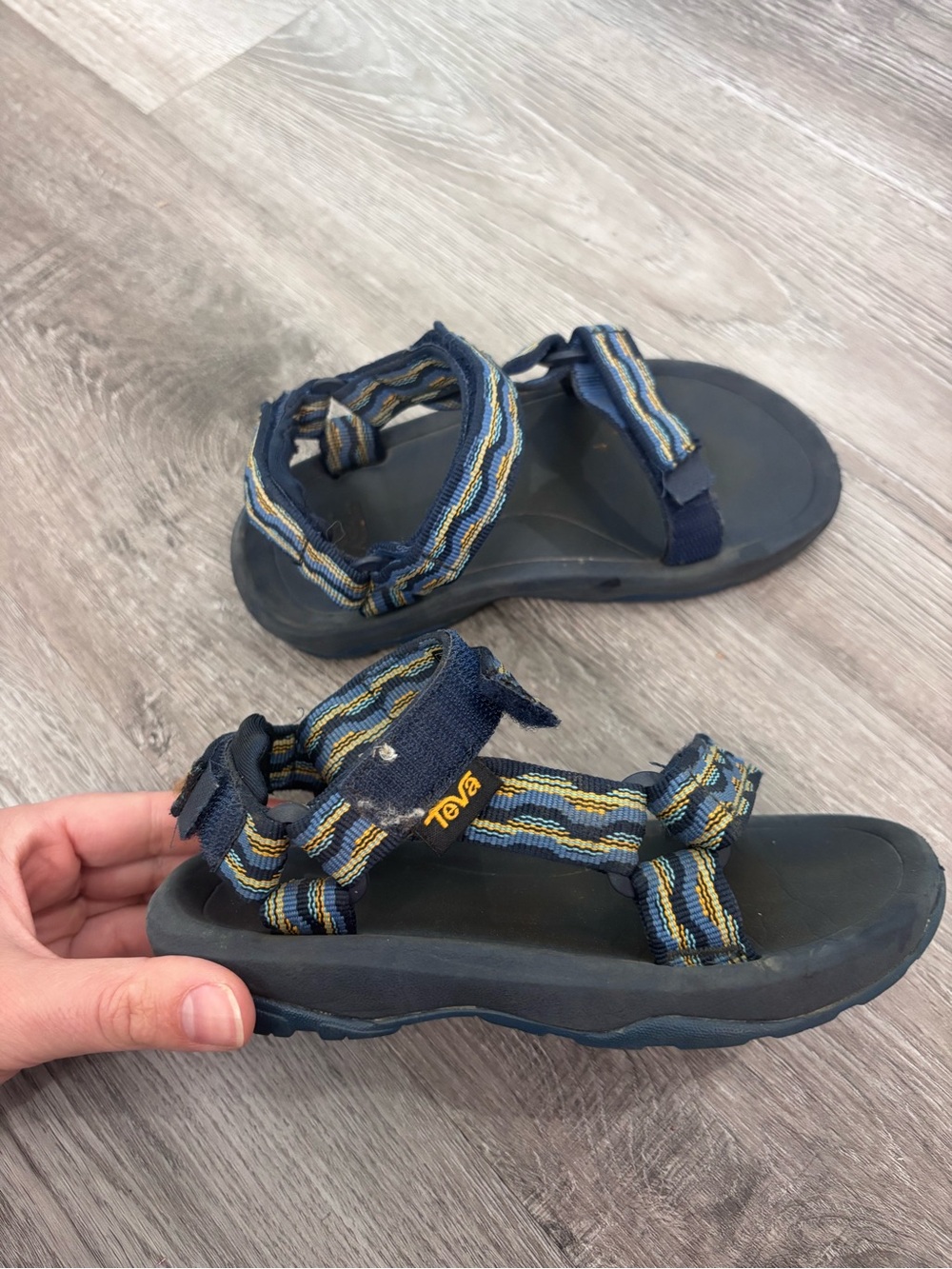 Teva boys sandals 11 toddler boys blue 11 child